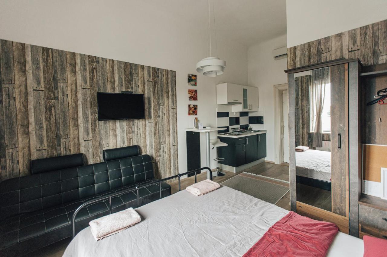 Palmers Apartments And Rooms 萨格勒布 外观 照片