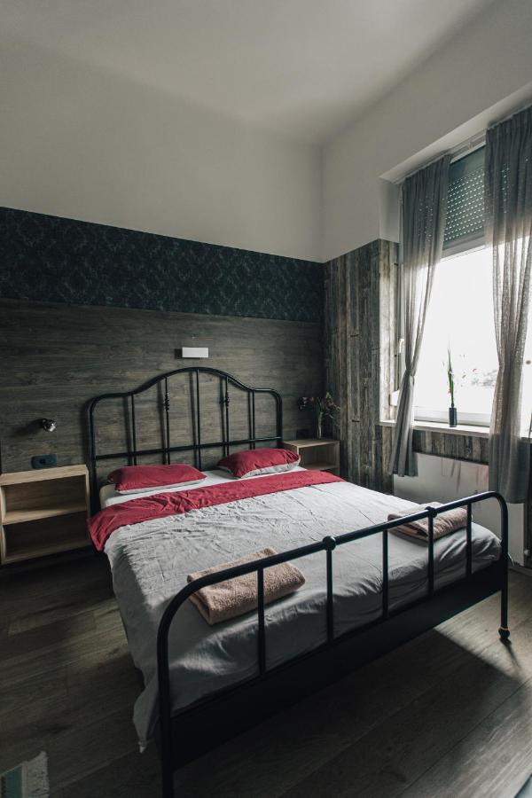 Palmers Apartments And Rooms 萨格勒布 外观 照片