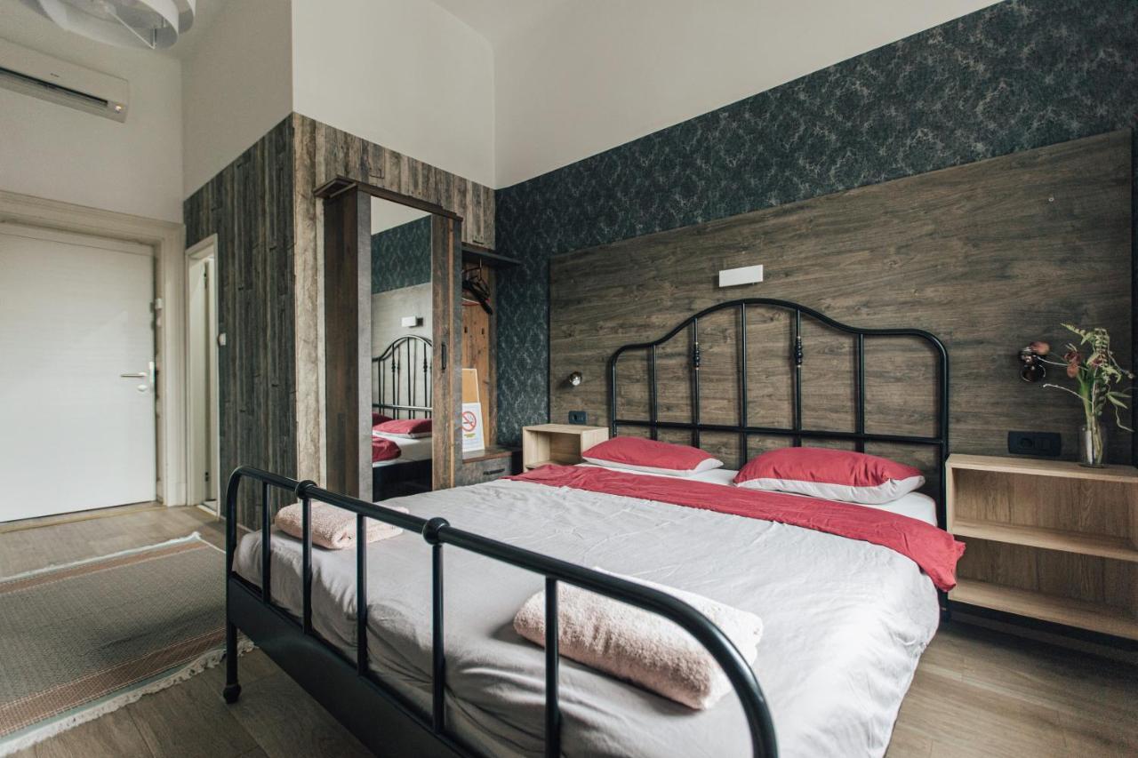 Palmers Apartments And Rooms 萨格勒布 外观 照片