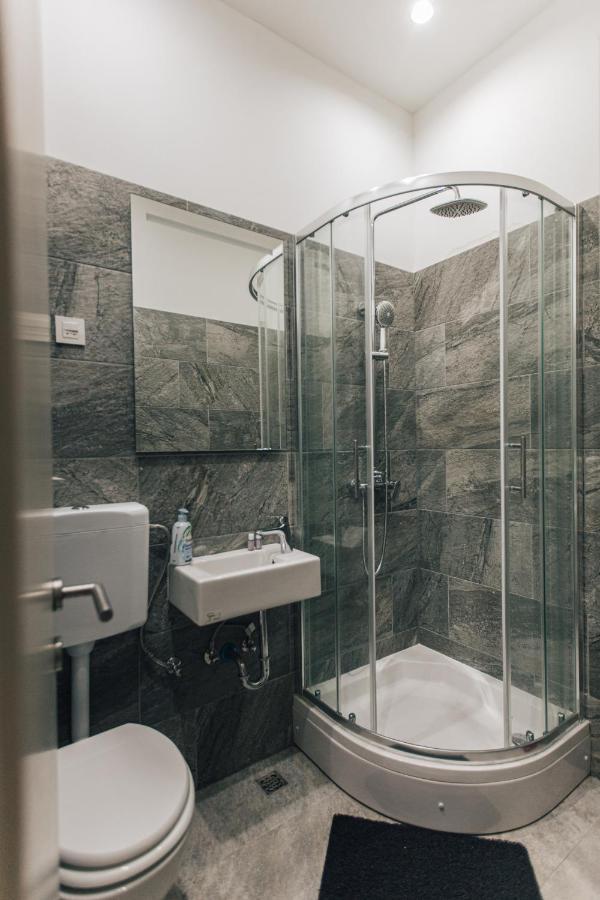 Palmers Apartments And Rooms 萨格勒布 外观 照片